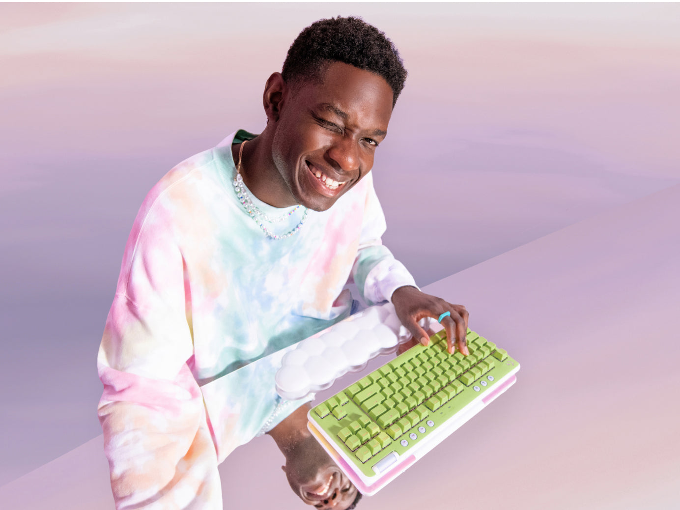Teclado Logitech G715 Wireless Gaming Blanco Tactile