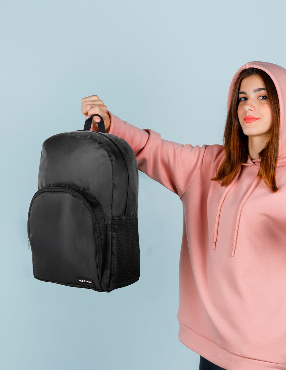 Mochila TechZone Basic con Porta Laptop Color Negro