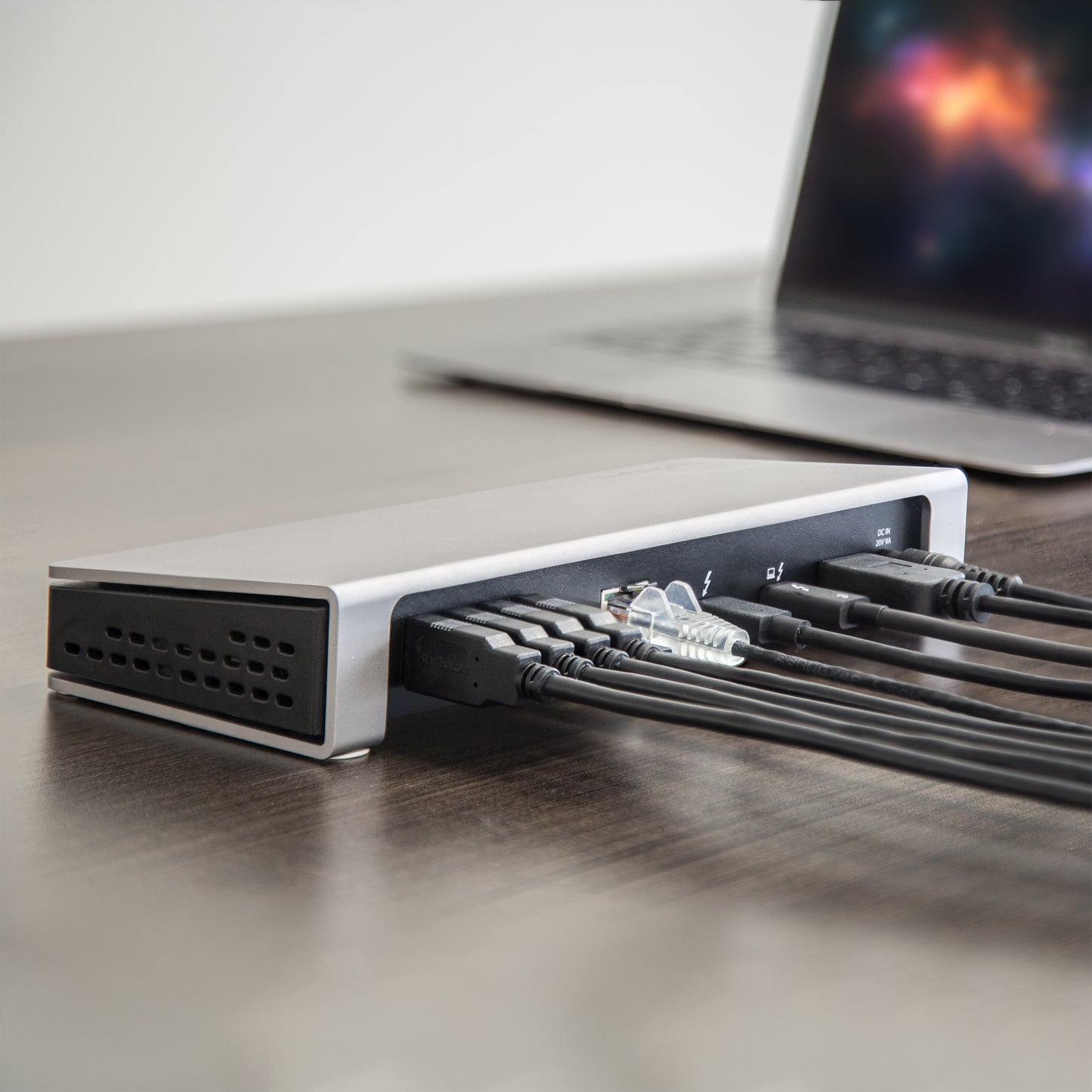 StarTech.com TB3DOCK2DPPD base para laptop o replicador de puertos Alámbrico USB 3.2 Gen 1 (3.1 Gen 1) Type-C Negro