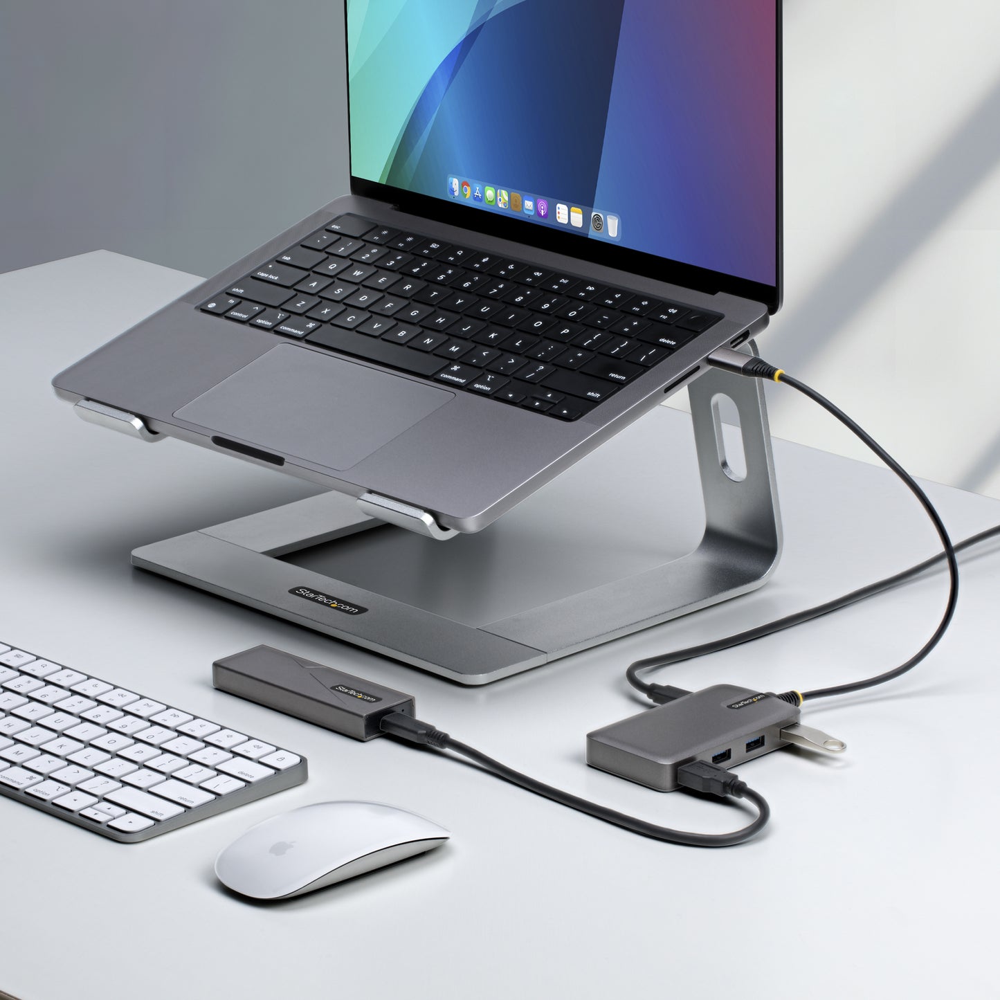 StarTech.com 5G4AB-USB-C-HUB nodo concentrador USB 3.2 Gen 1 (3.1 Gen 1) Type-C 5000 Mbit/s Gris