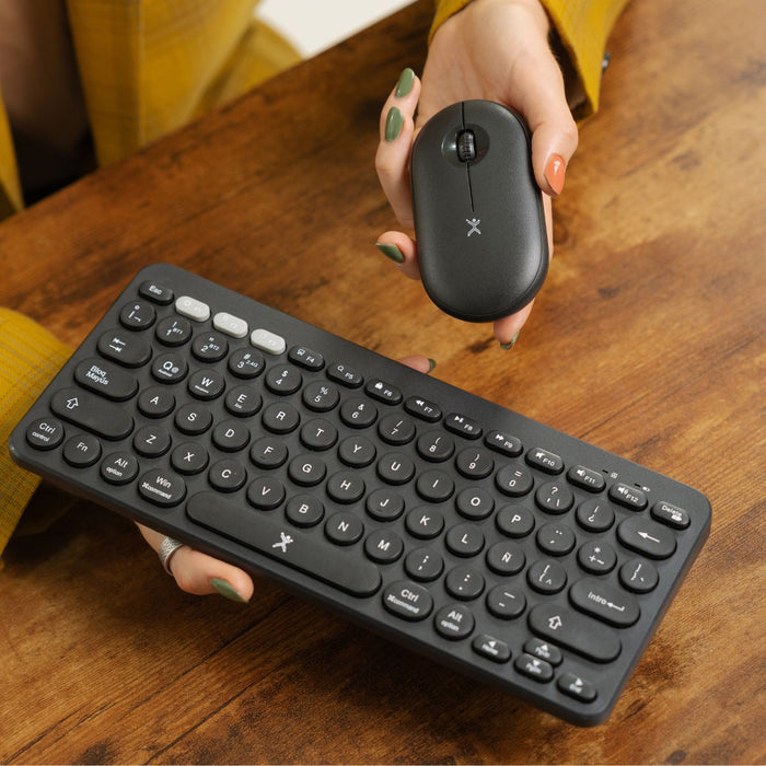 Kit Perfect Choice de Teclado y Mouse Inalámbrico Ergonómico 1000 dpi Froyo Color Negro