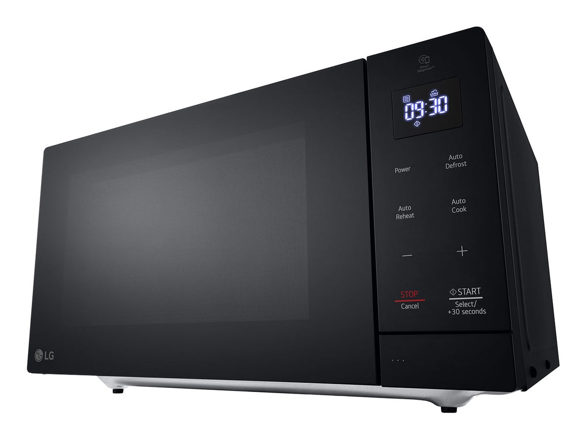 Horno Microondas LG Smart Inverter NeoChef 1.1 pies EasyClean negro