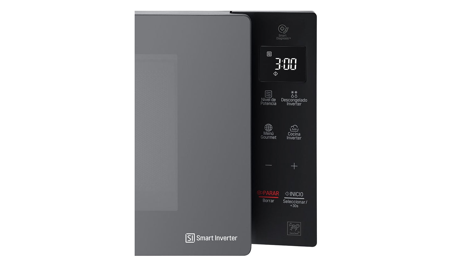 Horno Microondas LG Smart Inverter NeoChef 1.5 pies EasyClean negro/plata