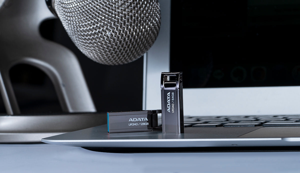 ADATA UR340 unidad flash USB 128 GB USB tipo A 3.2 Gen 2 (3.1 Gen 2) Negro