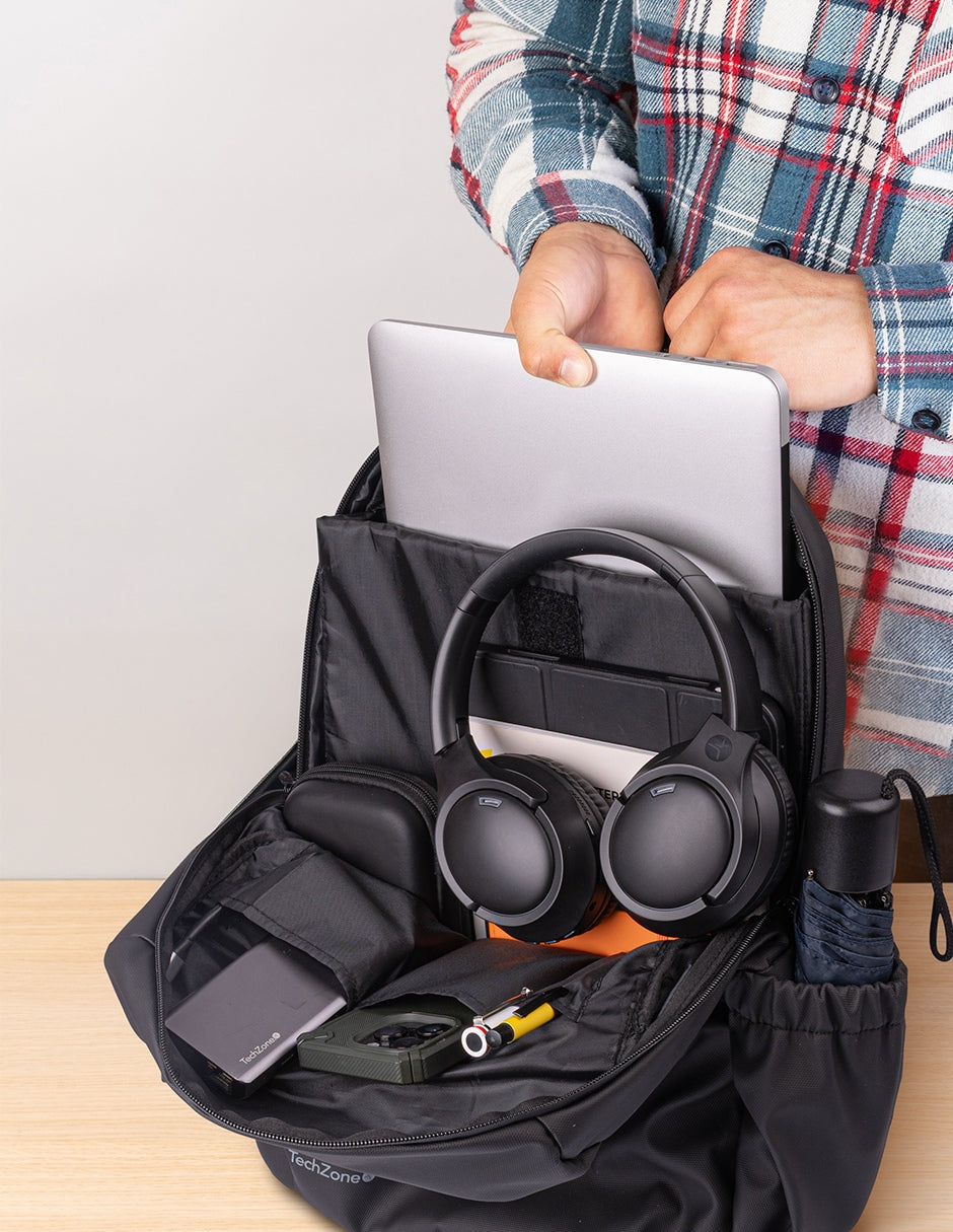 Mochila TechZone Style Negra para Laptops de 16 Múltiples Compartimientos Diseño Ideal para Uso Diario