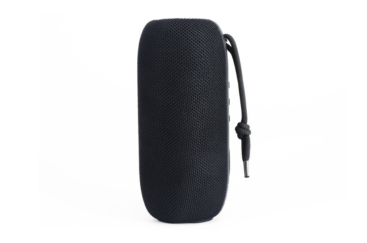 Bocina Lanix LXSP Act Bluetooth Micro USB Protección Contra Agua IP67 Color Negro