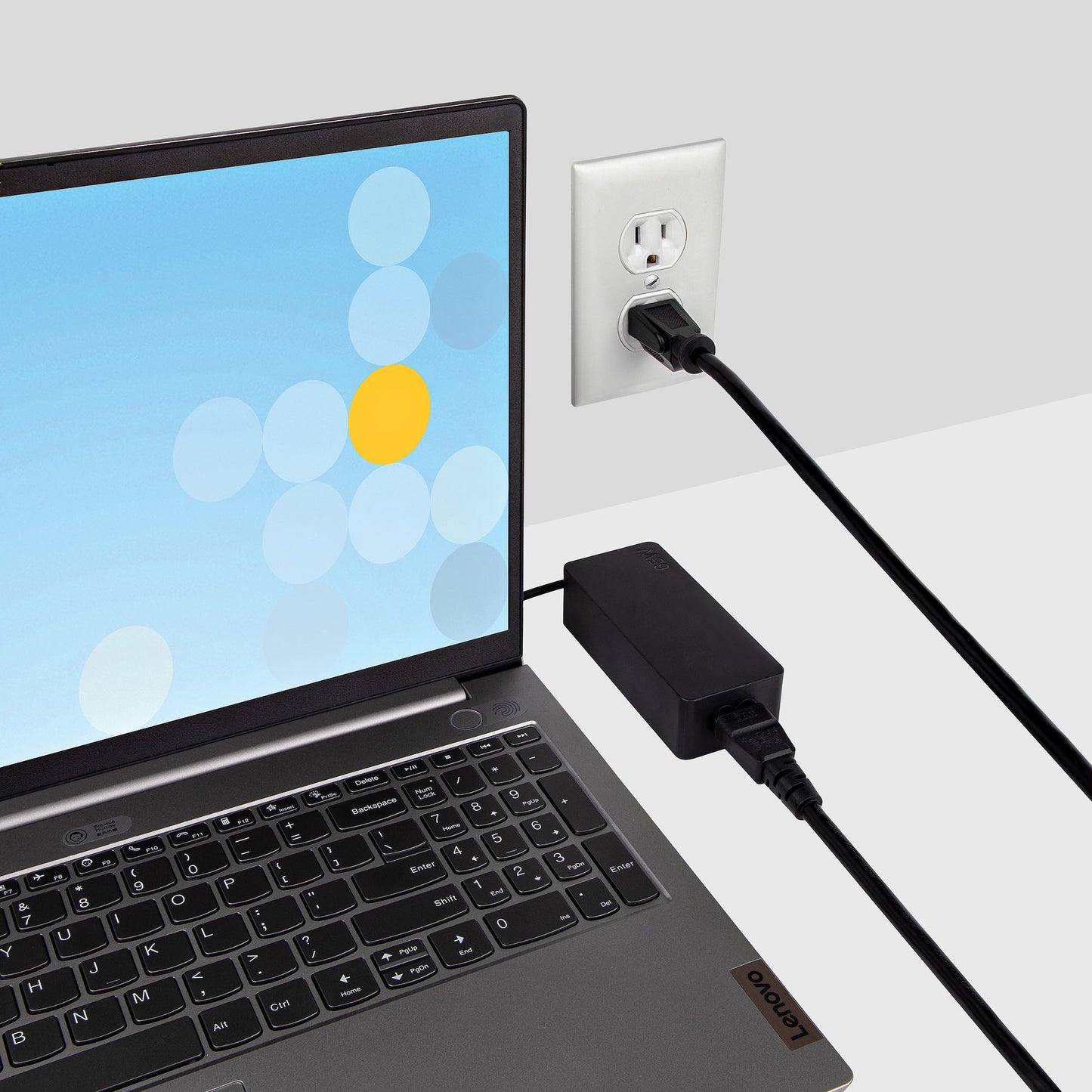 StarTech.com PXT101NB3S cable de alimentación Negro Acoplador C5