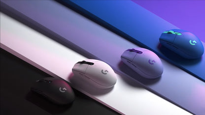 Logitech G 910-006021 ratón Juego Diestro RF inalámbrico Óptico 12000 DPI