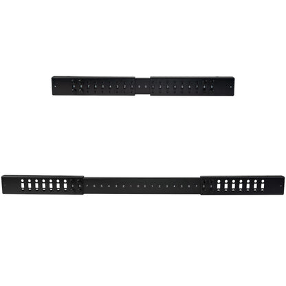 StarTech.com 4POSTRACK18U armario rack Rack o bastidor independiente Negro