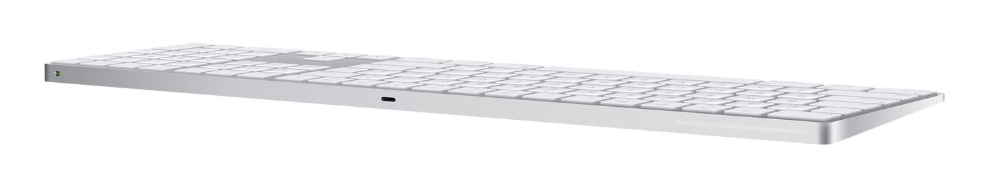 Apple MXCJ3LL/A teclado Universal Bluetooth QWERTY Inglés de EE.UU. Plata, Blanco