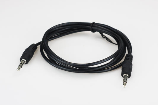 Cable Estéreo XTech de 35mm con Conector Macho a Macho 90cm XTC-315 Negro