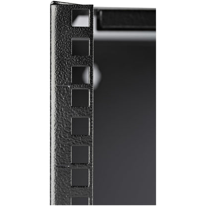 StarTech.com WALLMOUNT8 armario rack Bastidor de pared Negro