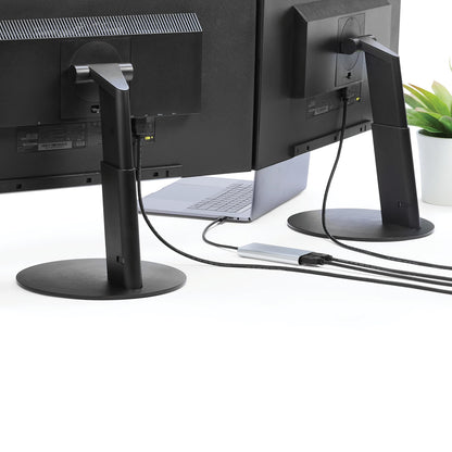 StarTech.com TB32HD24K60 adaptador gráfico USB 4096 x 2160 Pixeles Plata