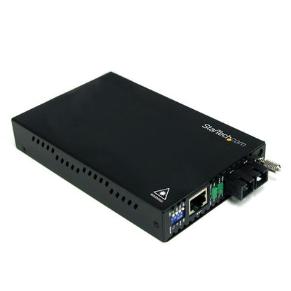 StarTech.com ET90110SM302 convertidor de red 200 Mbit/s 1310 nm Modo único Negro