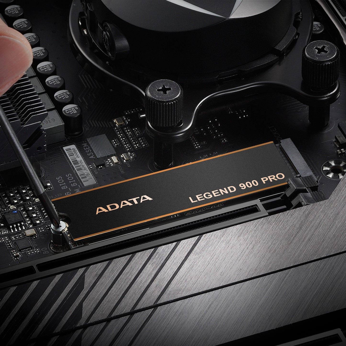 Unidad de Estado Solido SSD Adata 2 TB Legend 900 Pro NVMe M.2 6500 MB/s Escritura 7400 MB/s Lectura PCI Expres