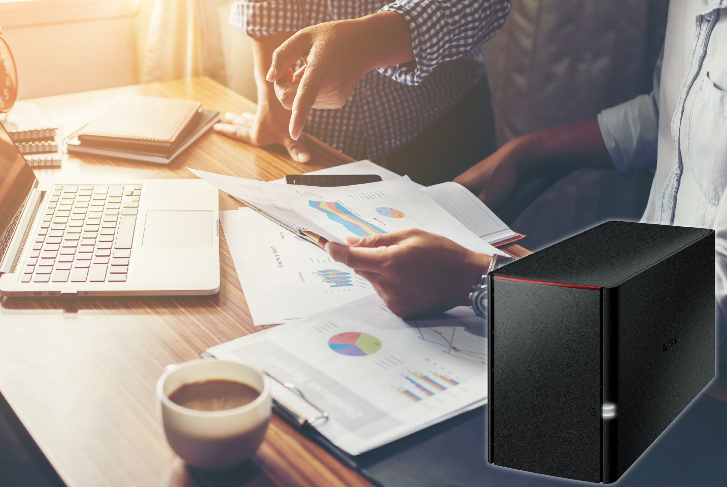 Buffalo LinkStation SoHo NAS Escritorio Marvell Armada 370 0.256 GB DDR3 12 TB Unidad de disco duro Negro