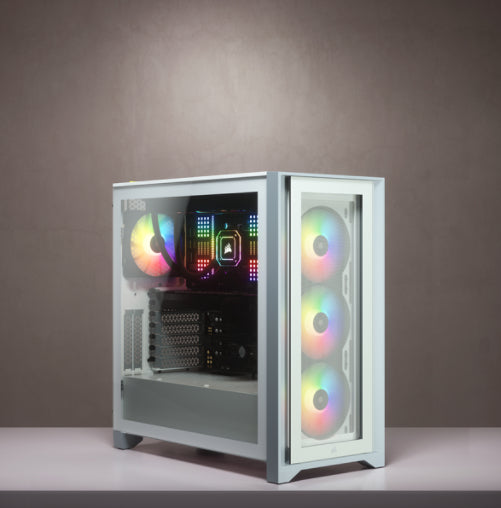 Gabinete Gamer Corsair ICUE 4000X RGB Media Torre ATX mATX ITX Cristal Templado 3xFan RGB Blanco Sin Fuente