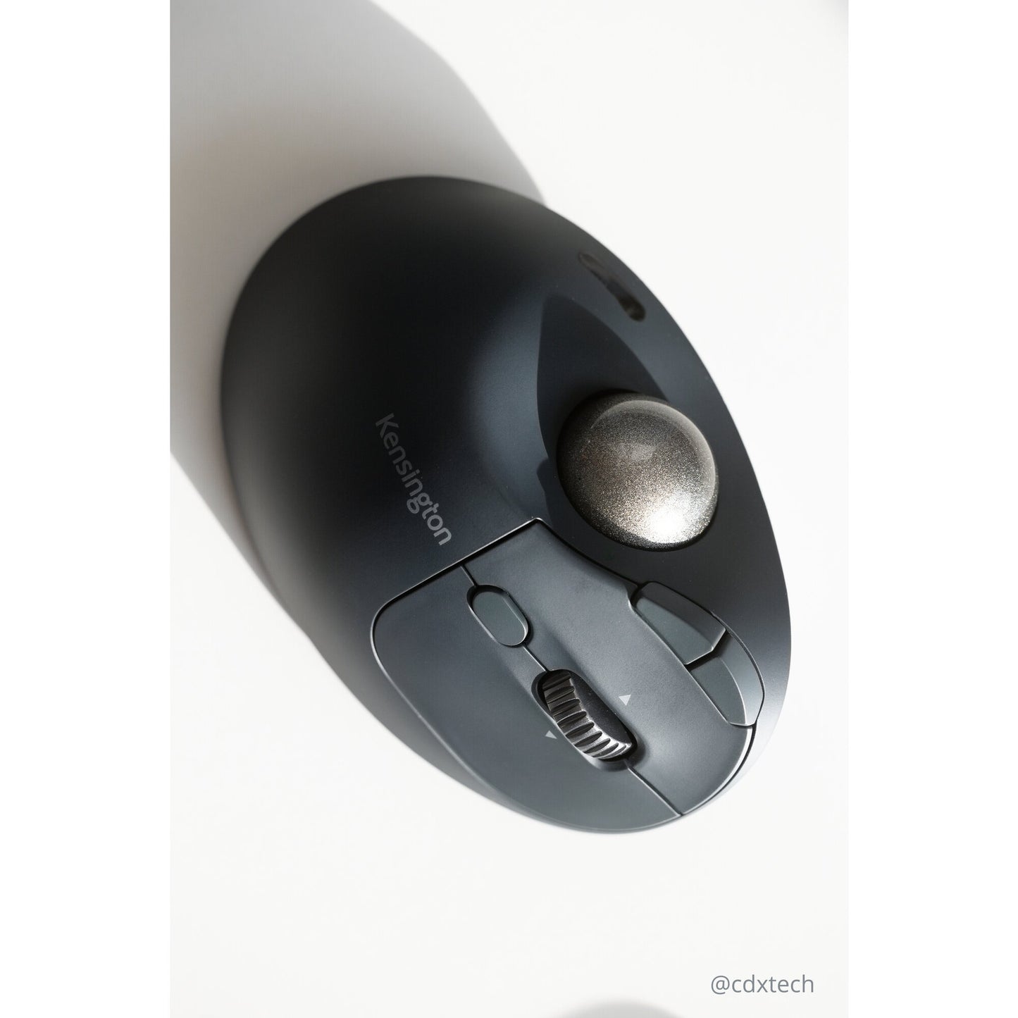 Kensington Pro Fit Ergo TB550 ratón Diestro RF inalámbrico + bluetooth
