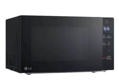 Horno Microondas LG NeoChef Slim 0.7 pies EasyClean Negro