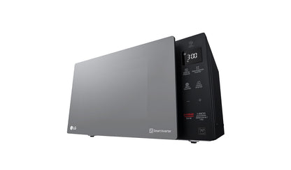 Horno Microondas LG Smart Inverter NeoChef 1.5 pies EasyClean negro/plata