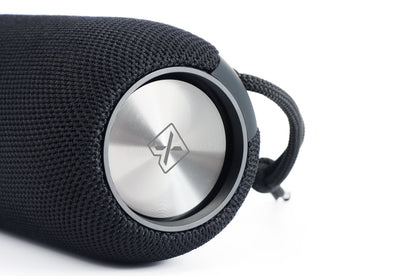 Bocina Lanix LXSP Act Bluetooth Micro USB Protección Contra Agua IP67 Color Negro
