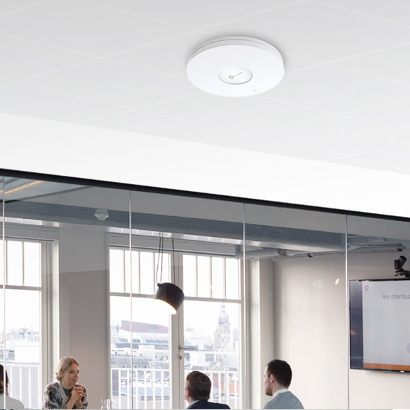 TP-Link Omada EAP670 punto de acceso inalámbrico 5400 Mbit/s Blanco Energía sobre Ethernet (PoE)