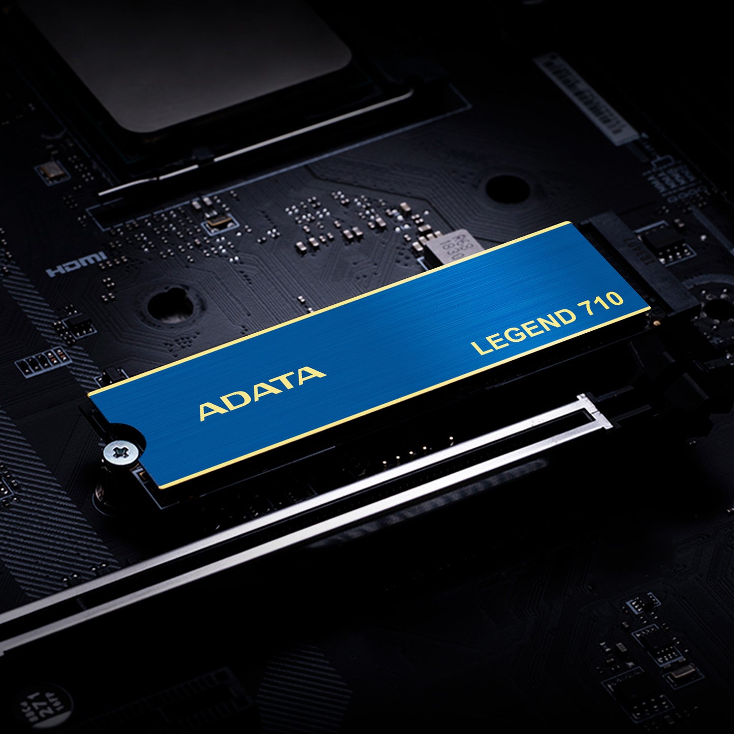 Unidad de Estado Solido SSD Adata 256GB Legend 710 Nvme M.2 1.000MB/s Escritura 2400 MB/s Lectura PCI Express 3