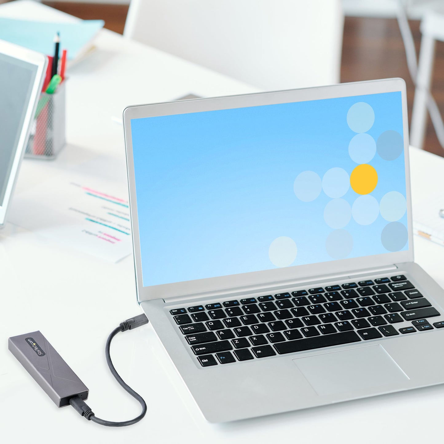 StarTech.com M2-USB-C-NVME-SATA caja para disco duro externo Carcasa para SSD Gris
