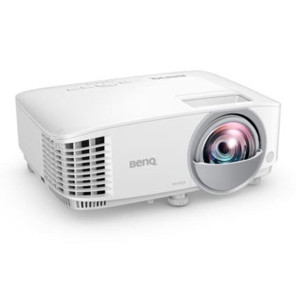 Proyector BenQ MW826STH DLP Tiro Corto 3500 Lúmenes Resolución WXGA 1280x800 Lámpara Contraste 20000:1