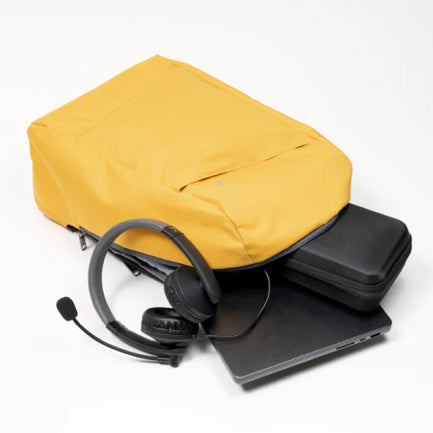 MOCHILA PERFECT CHOICE PARA LAPTOP 15.6 in JETPACK - AMARILLO