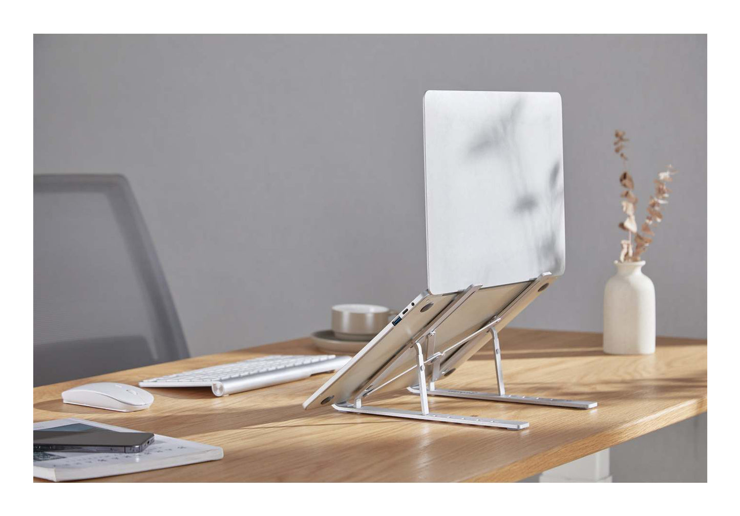 Soporte laptop Manhattan p/Escritorio de posiciones aluminio Premium