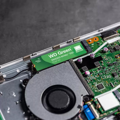 Unidad de Estado Solido Western Digital Interno de 500GB Green SN3000 PCIe Gen4x4 NVMe - Lectura y Es