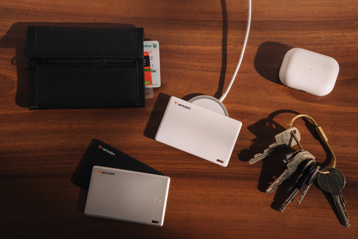Localizador Verbatim My Finder Bluetooth Tarjeta 3 pack Negro Gris y Blanco