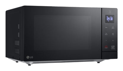 Horno Microondas LG Smart Inverter NeoChef 1.1 pies EasyClean negro
